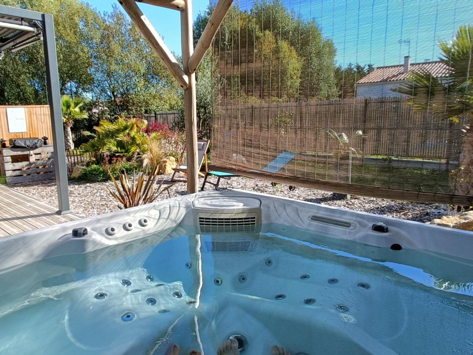 Apb Spa Locations Avec Jacuzzi Privatif Saint-Jean-de-Monts Esterno foto