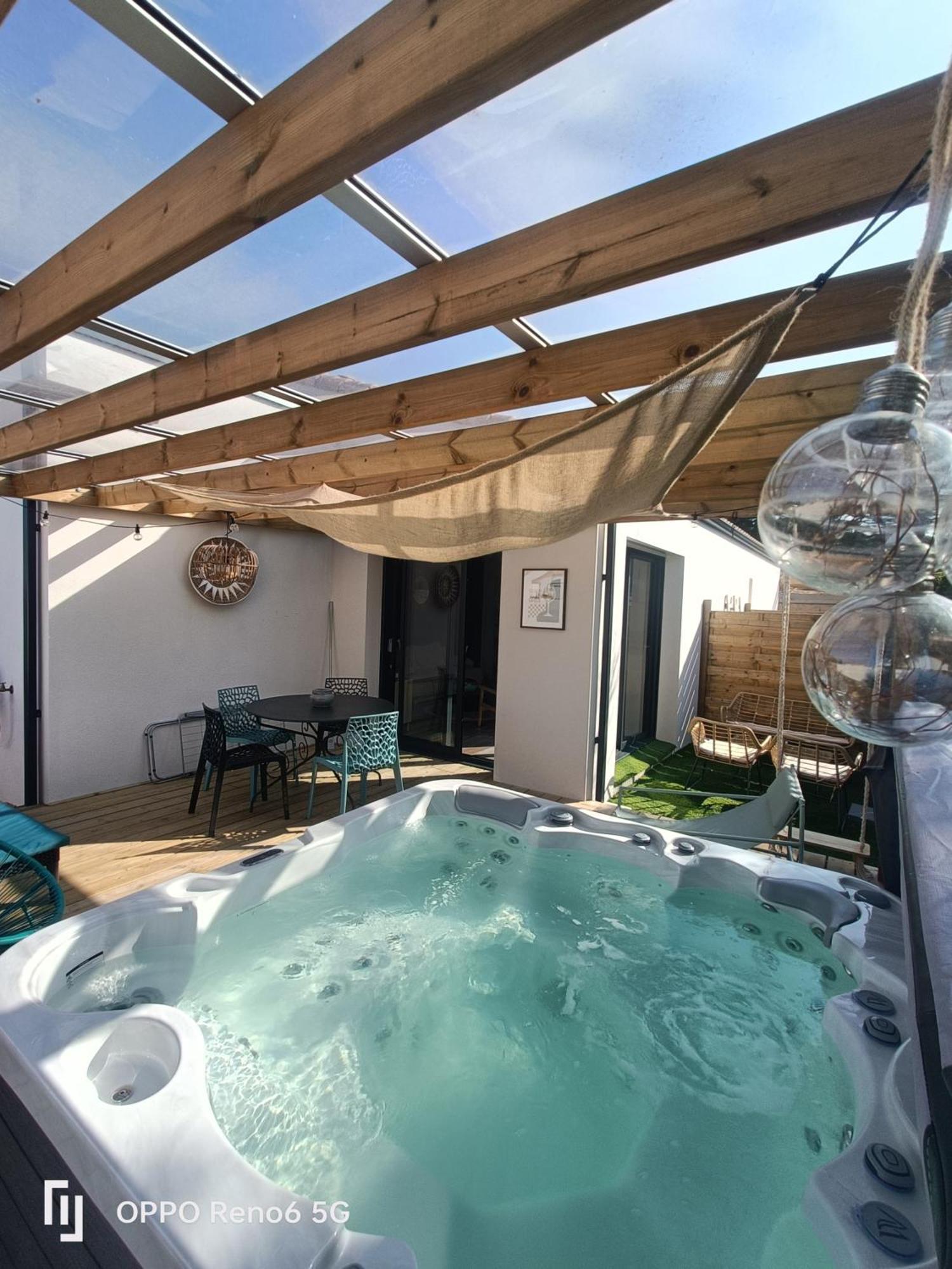 Apb Spa Locations Avec Jacuzzi Privatif Saint-Jean-de-Monts Esterno foto